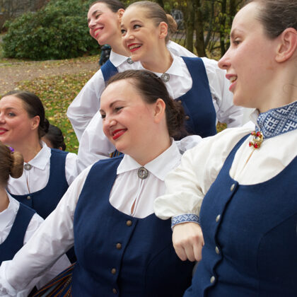 Deju kopa "Aurora", smaidīga – kā allaž.