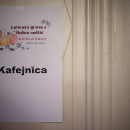 Kafejnīcā viss labi garšoja. Tika apēsti pieci kilogrami konfekšu.