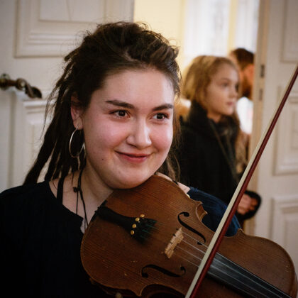 Mūziķe Vija Moore.