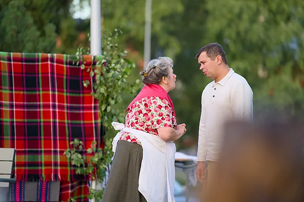 Druvas amatierteātra izrāde "Trīnes grēki". Foto: Jānis Ķirpītis.